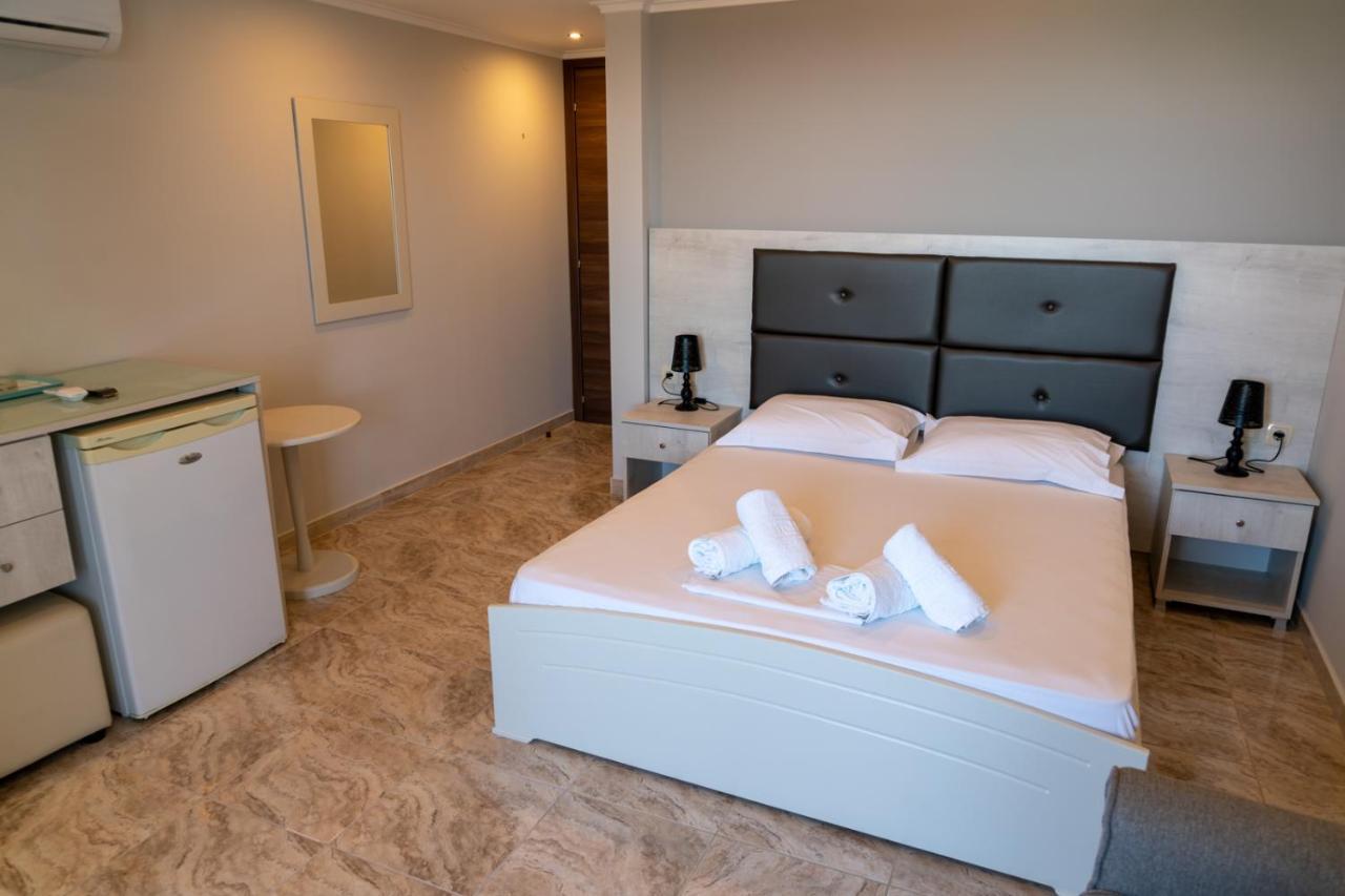 Rea Hotel Paralia Katerinis Bagian luar foto