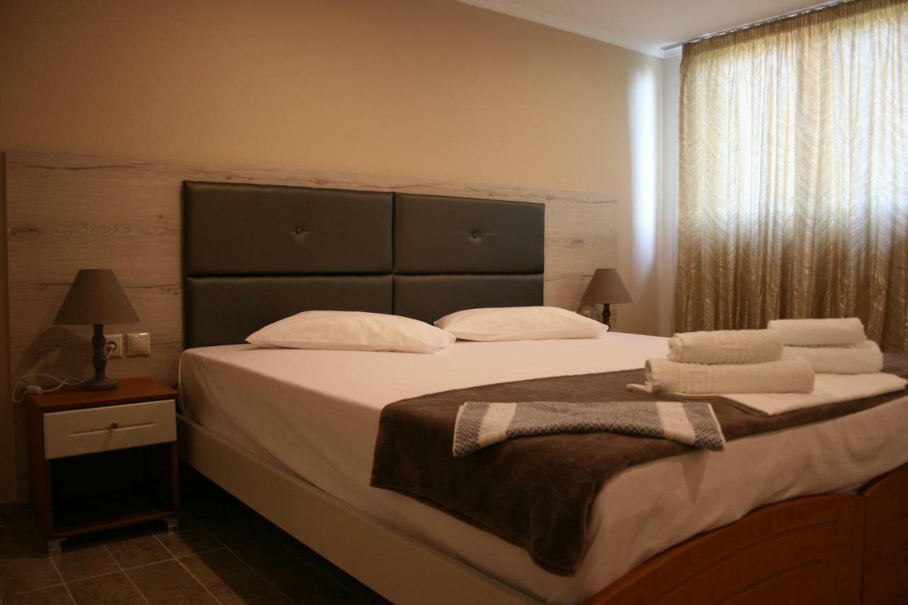 Rea Hotel Paralia Katerinis Bagian luar foto