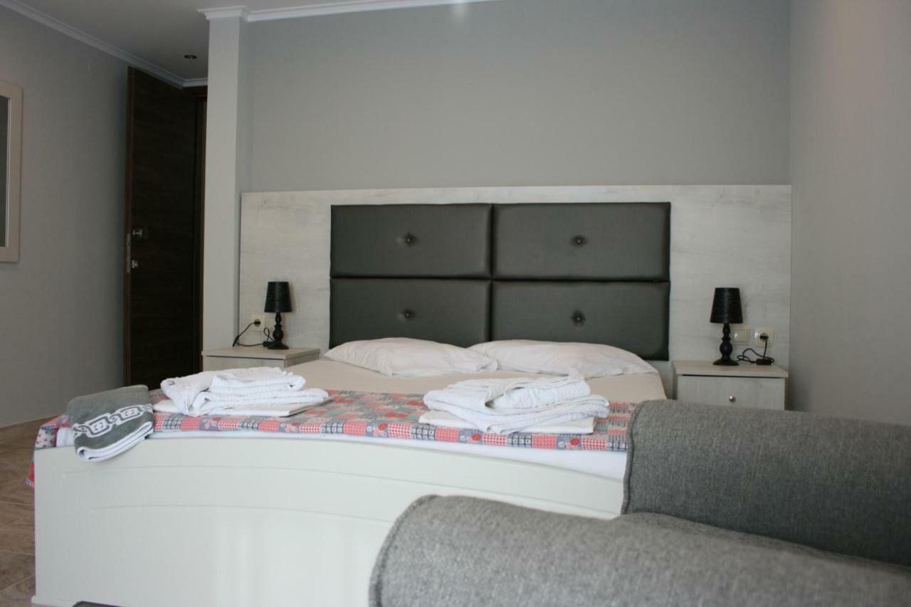 Rea Hotel Paralia Katerinis Bagian luar foto